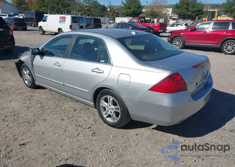 2006 Honda Accord 2.4 Ex из США, поврежденный, VIN 1HGCM56836A039083